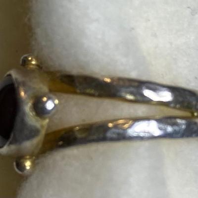 Sterling silver ring with two cabachons. Size 6