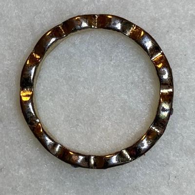Thin goldtone ring with multicolored stones. Size 7