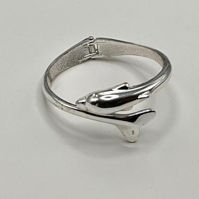 Dolphin bracelet stamped 925