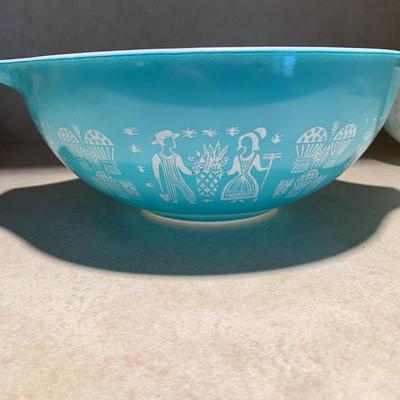 Pyrex Butterprint Amish Cinderella Mixing Bowls Nesting