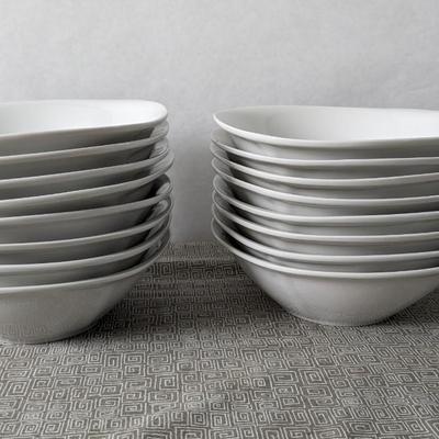 Royal Norfolk Iron White Dish Set