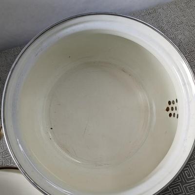 Cornucopia Enamel Cookware