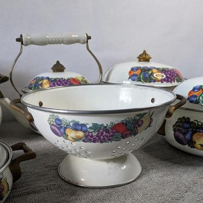 Cornucopia Enamel Cookware
