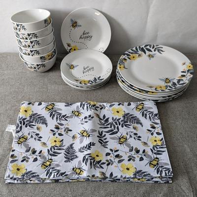 Royal Norfolk Bee Happy Dish Set