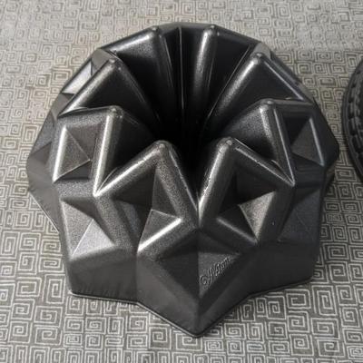 Cake Pan Assortment