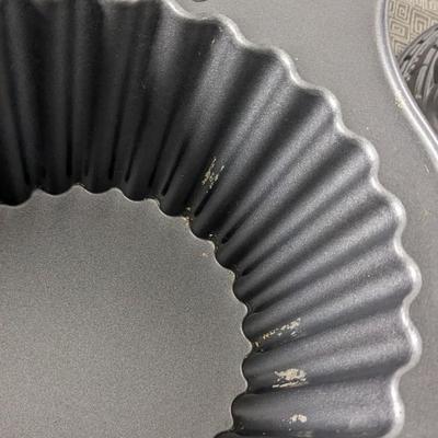 Cake Pan Assortment