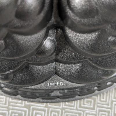 Cake Pan Assortment