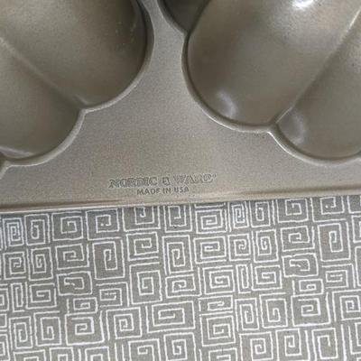 Cake Pan Assortment