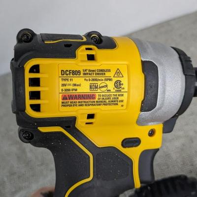 DeWalt 20V Impact Drill with 2 Batteries