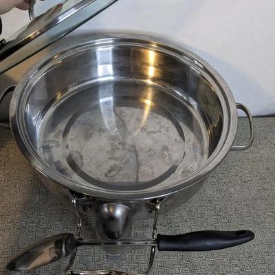 Round Chafing Dishes