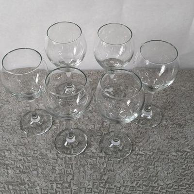 Bordeaux Wine Glasses and Arthur Court Bottle Rack