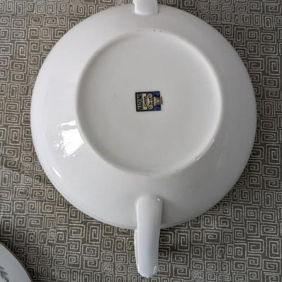 Narumi Olive Leaves China Set