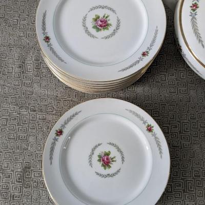 Narumi Olive Leaves China Set