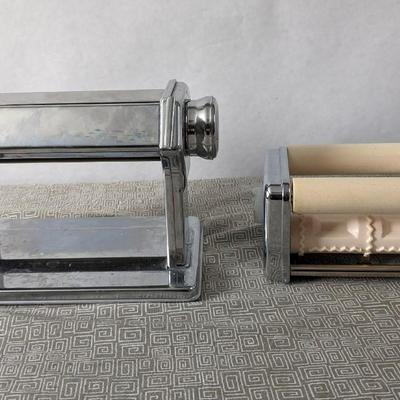 Atlas Model 150 Pasta Roller w/ Ravioli Attachment