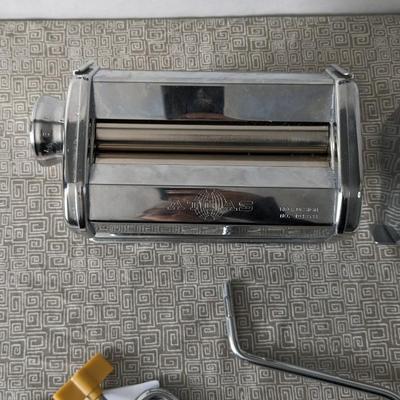 Atlas Model 150 Pasta Roller w/ Ravioli Attachment