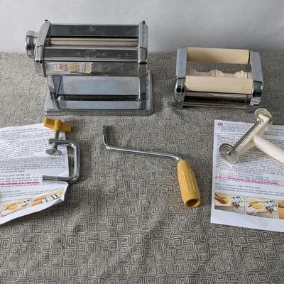 Atlas Model 150 Pasta Roller w/ Ravioli Attachment