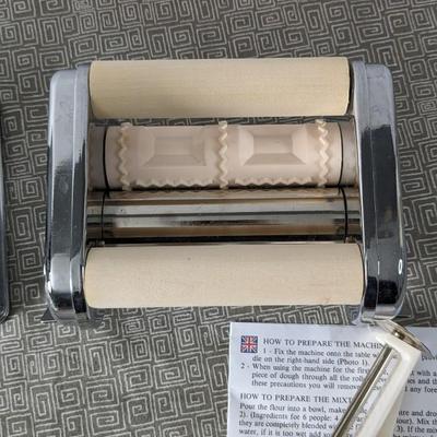 Atlas Model 150 Pasta Roller w/ Ravioli Attachment