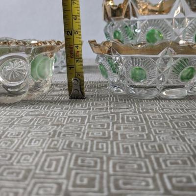 EAPG Bullseye and Daisy Serving Set