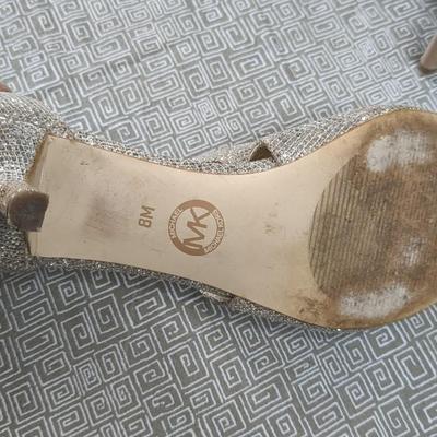 Donald Pliner High Heels