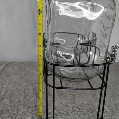 2 Gallon Beverage Dispenser