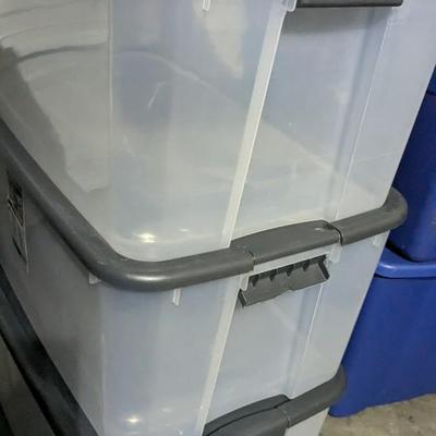 Totes and Lids