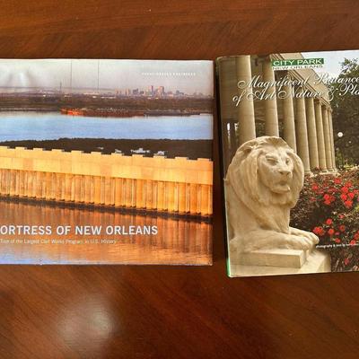 Various New Orleans Books (5)