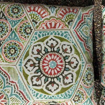 Decorative Outdoor Throw Pillows (7)