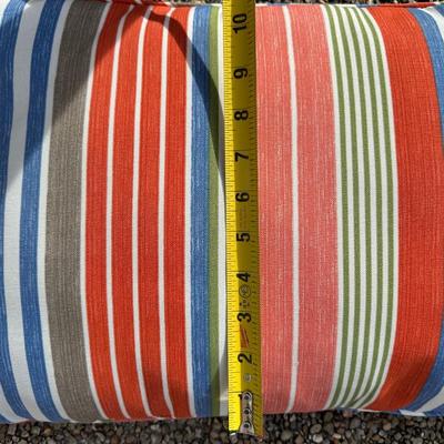 Decorative Outdoor Throw Pillows (5)