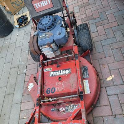 32" Toro Proline mower with 13 hp kohler engine