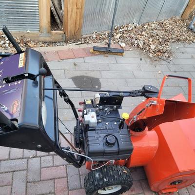 Ariens 824 snowblower. Ran when parked complete
