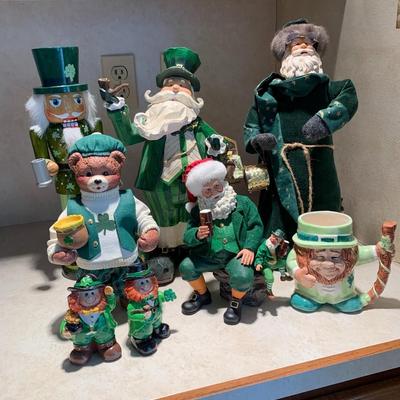 Large Irish assortment of Irish collectibles