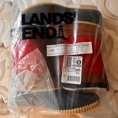 New Lands End Womenâ€™s Lined Winter Duck Boots Sz. 9