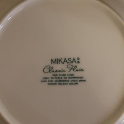 MIKASA Classic Flair Shallow Bowls (6)