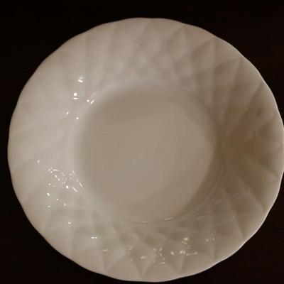 MIKASA Classic Flair Shallow Bowls (6)