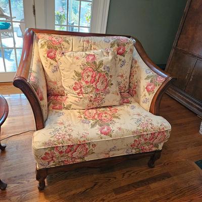 Pennsylvania House Wood Framed Upholstered Chair (LR-DW)
