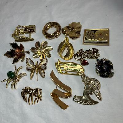 Brooches & Scarf Pins Inc. Genuine European Crystal (P-RG)