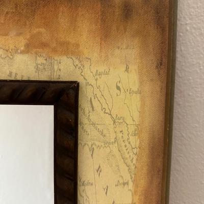Pair of Decorative Wall Mirrors (2)