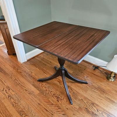 Solid Wood Swivel Folding/Expandable Game Table (LR-DW)