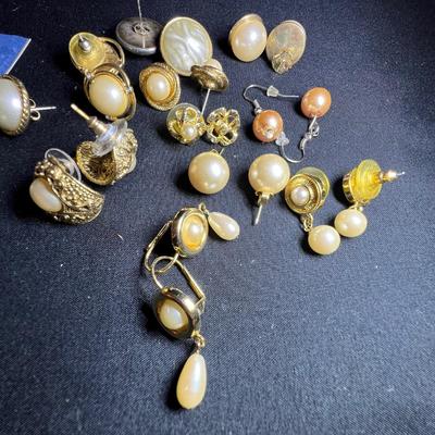 Pearl Necklaces, Earrings, Bracelets & Ring (P-RG)