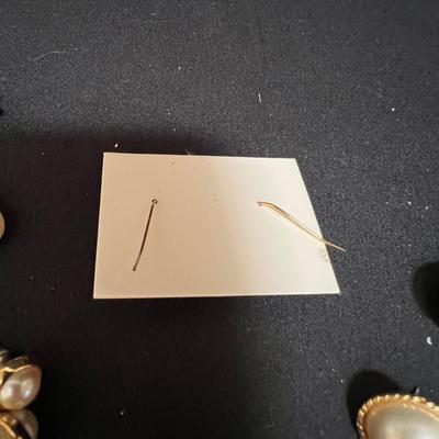 Pearl Necklaces, Earrings, Bracelets & Ring (P-RG)