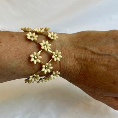 Nature Inspired Jewelry Assortment (HC2-RG)