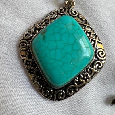 925 Silver & Turquoise Jewelry- Necklaces, Bracelets, Earrings Plus Rings (P-RG)