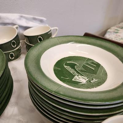 Service for 8 of Colonial Homestead Stoneware