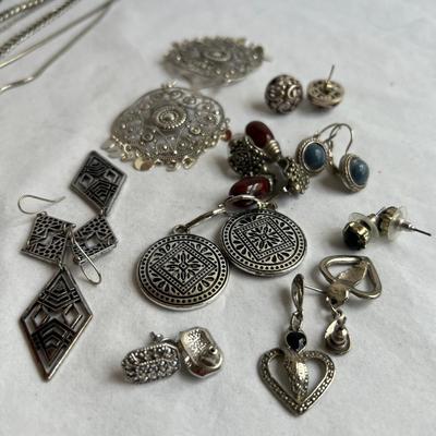 Silver 925 & Onyx Plus More Necklaces, Bracelets, Earrings & Rings (P-RG)