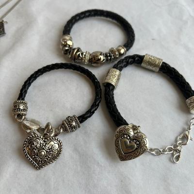 Silver 925 & Onyx Plus More Necklaces, Bracelets, Earrings & Rings (P-RG)