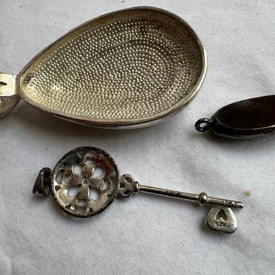 Silver 925 & Onyx Plus More Necklaces, Bracelets, Earrings & Rings (P-RG)