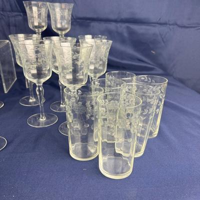 967 Large Set of Vintage Etched Glass with Tumblers and Covered Dish