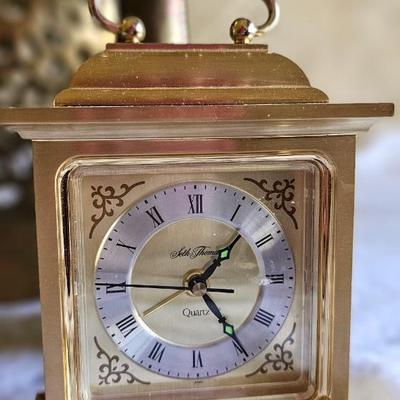 Collection of brass objects, flower pots, fan, vase, Seth thomas clock