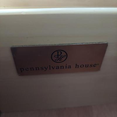 Pennsylvania House Mirror on Chest w/ Nightstand (PB-BBL)