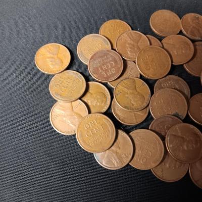 COLLECTION OF WHEAT PENNIES